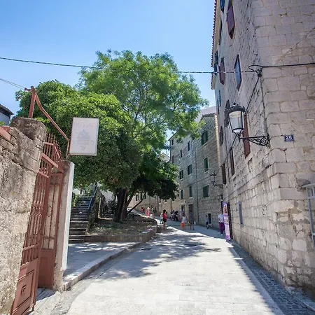 Studios Balic Lux Apartman *